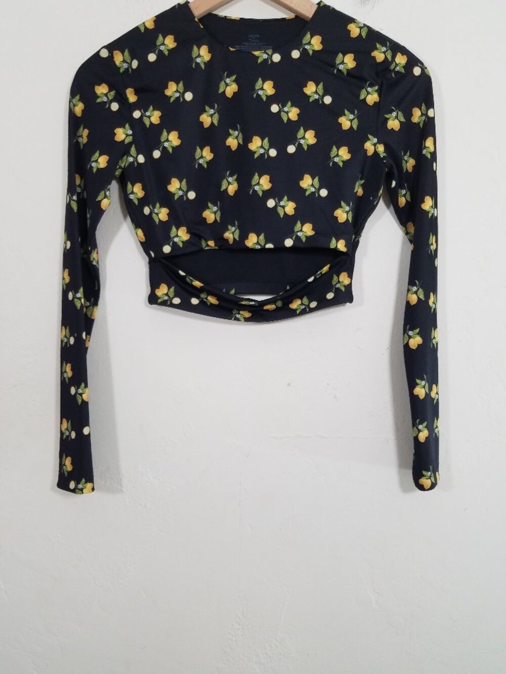 Jolyn Clothing Swim Lemons Long Sleeve Top Size XS